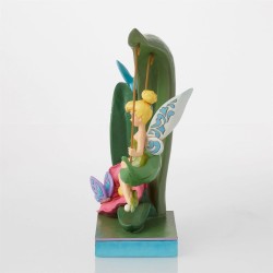 Figurine Clochette Sur Une Balançoire Printanière